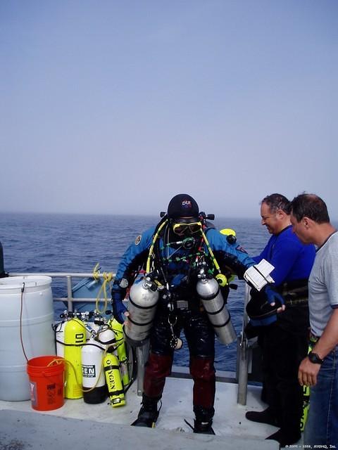 2004 Survey - Phase I

Sea Hunter III - Post Dive

Javier Boarding, Mark, Vlad