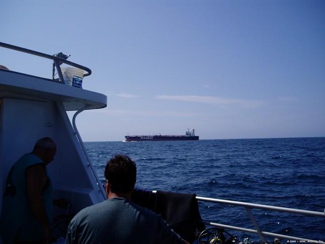 2004 Survey - Phase I

Sea Hunter III

In the Shipping Lane "Stelmar"

Sal, Kevin