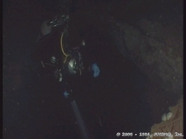 Bow

Descending into Hold No. 1